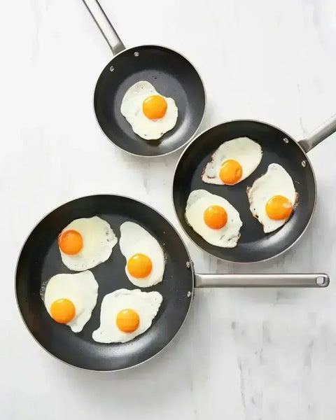 MAKO Genius 5-Ply Non-Stick Set (4-Piece) with FREE Chopping Boards