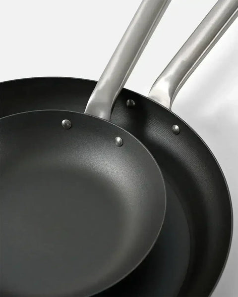 MAKO Black Steel 31cm Frying Pan (Free 20cm included)