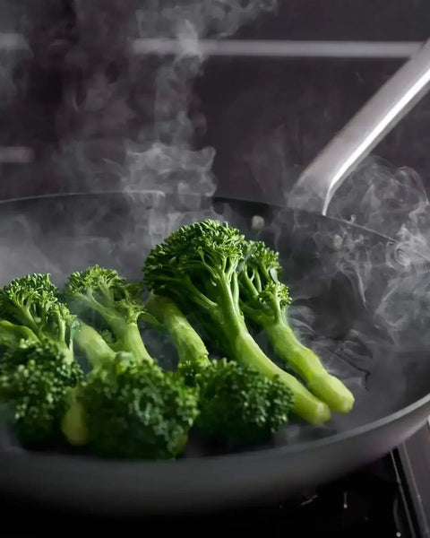 MAKO Black Steel 31cm Frying Pan (Free 20cm included)